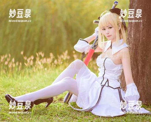 Arty亚缇 在线欣赏Arty亚缇独特的碧蓝航线企业泳装图集,时尚气息扑面而来.txt