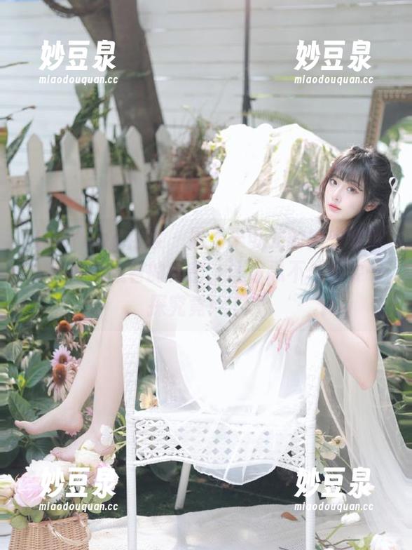 HuaYang花漾 - 属于朱可儿的内衣写真：照片中藏着的秘密，让你忍不住想要一探究竟！.txt