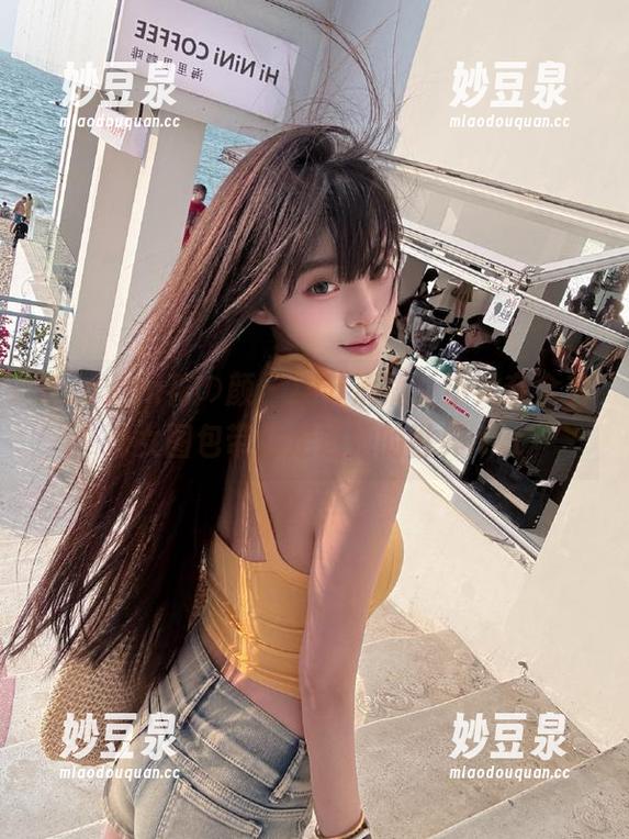 HuaYan花の颜-小尤奈 HuaYan花の颜 - 细节满满,小尤奈全套修女图包带你走进她的世界.txt