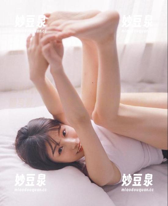ISHOW爱秀-李欣静Janice ISHOW爱秀 - 在线欣赏李欣静Janice美腿写真,步入一个魅力四射的视觉盛宴.txt