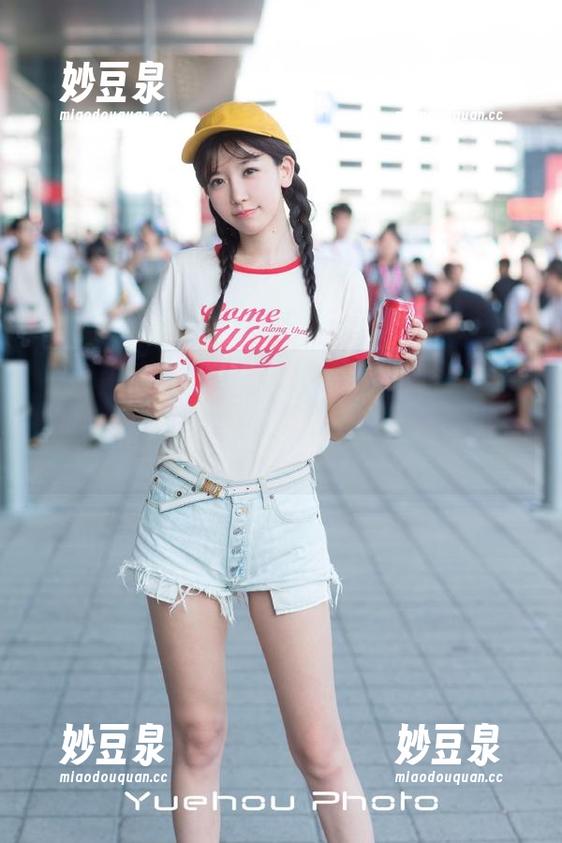 MiiTao蜜桃社-米琪MIKI MiiTao蜜桃社 - 米琪MIKI的礼服闪耀瞬间,尽享精美写真,美图下载轻松获取!.txt