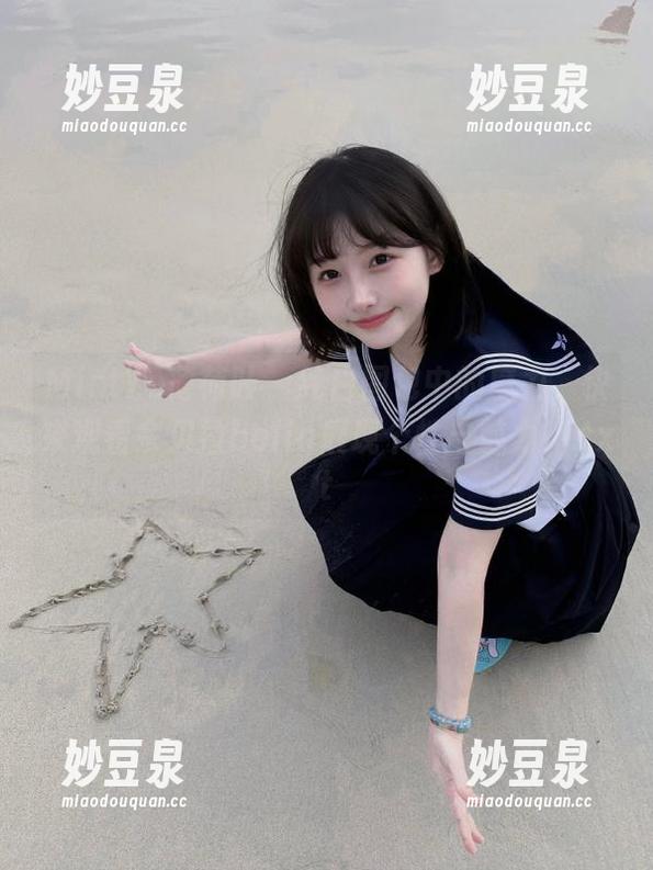 MintYe薄荷叶 - 纯白图包中的魔力，快来观看佘贝拉bella展现个性与魅力！.txt