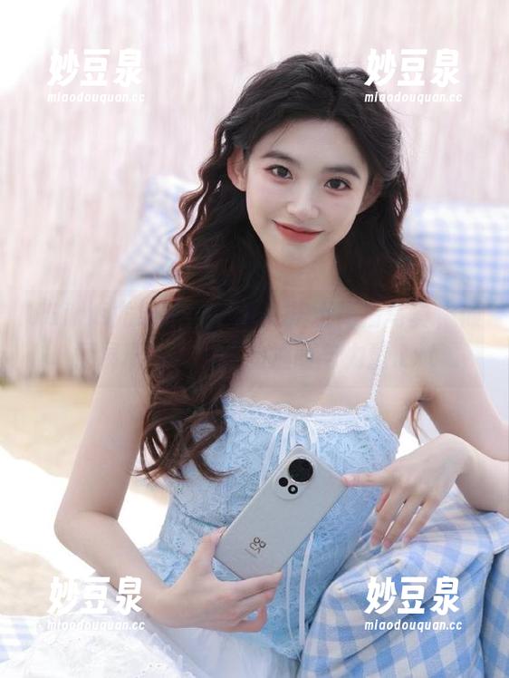 UGirls尤果网 - 王瑞儿护士高清写真，倾情展现白色天使的温暖与力量.txt