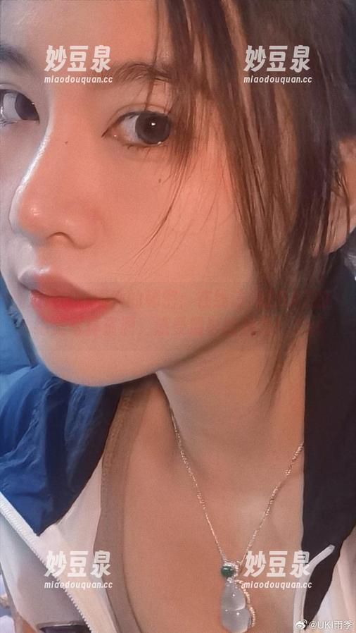 发现Uki雨季的秘密：在线访问2BA2的绝美写真资源，感受摄影的魅力！.txt