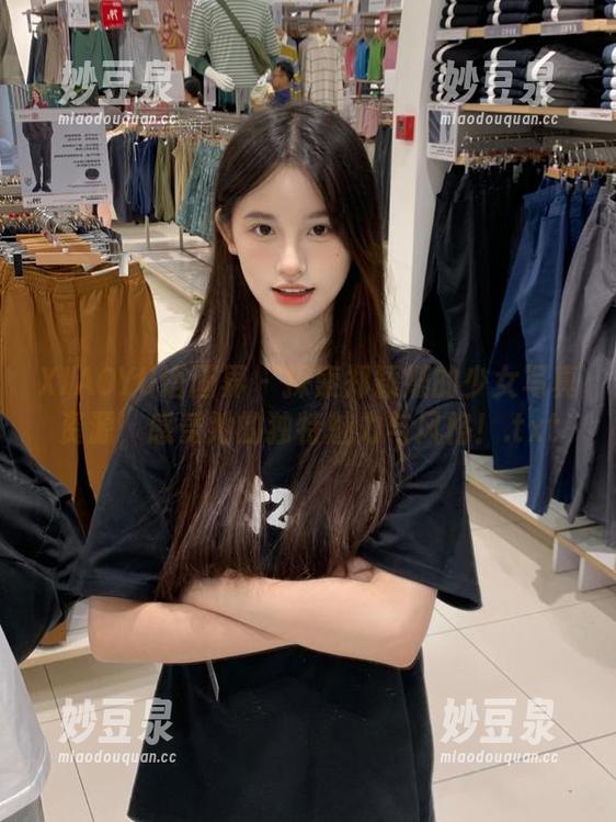XIAOYU语画界 - 探索郑颖姗的少女写真资源，感受她的独特魅力与风格！.txt