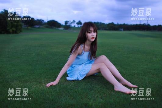 XIAOYU语画界-顾桥楠 XIAOYU语画界 - 感受顾桥楠黑白写真:在美图中发现生活的诗意.txt