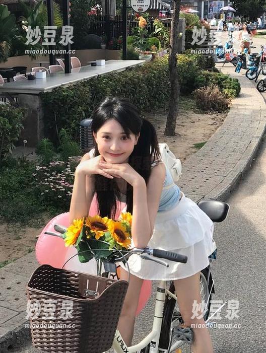 XINGYAN星颜社 - 探索网盘中的黄寒娜双马尾写真，唤醒你心底的那份少女心.txt