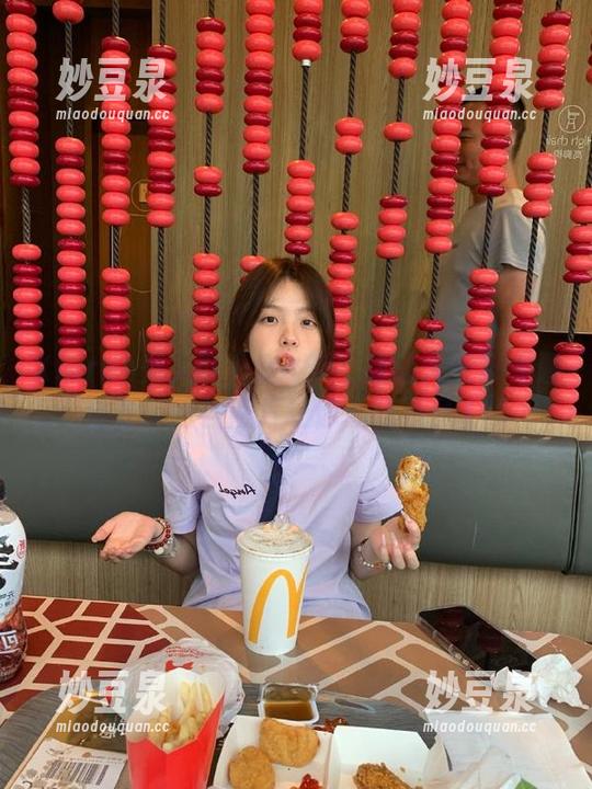 Xiuren秀人网-BABY_柒 Xiuren秀人网 - BABY_柒动人美脚专题合集:绝佳照片让你心动不已.txt