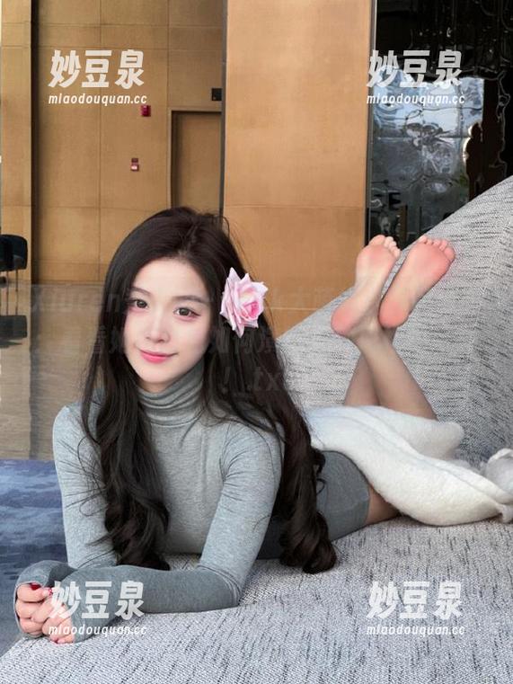Xiuren秀人网 - Milk大萌纯白作品更新：看看她用白色如何演绎各种风格的写真！.txt