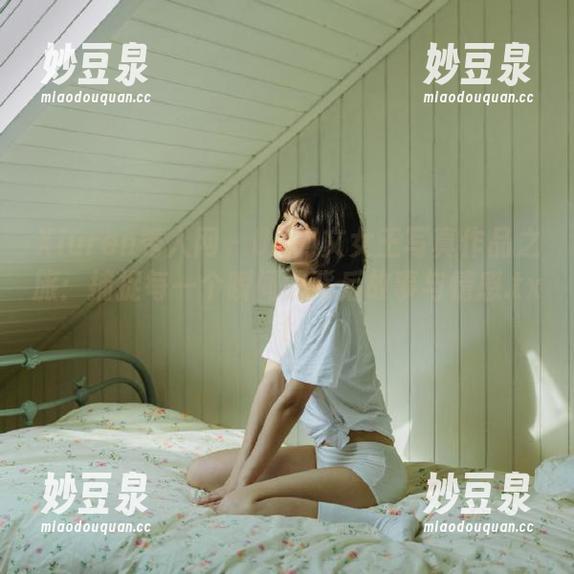 Xiuren秀人网 - UU阿文女王写真作品之旅：捕捉每一个瞬间的背后故事与情感.txt