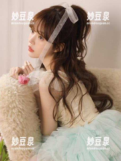 Xiuren秀人网 - 走进刘婷婷的日常：丰富多彩的写真图库分享.txt