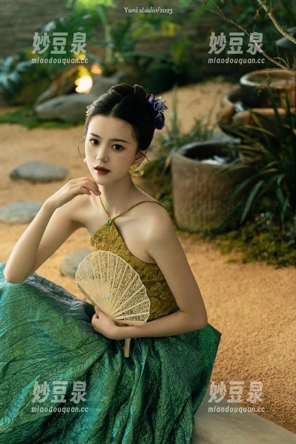 Xiuren秀人网 - 精选奈汐酱nice牛仔裤美图，教你如何穿出个性百搭.txt