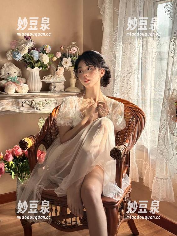 Xiuren秀人网 - 与悦悦姐共舞毛衣季节：独特写真风格带来的视觉盛宴，快来下载！.txt