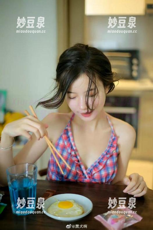 Xiuren秀人网 - 星星baby的美脚写真合集，汇聚甜美图片与独家资源等你探索！.txt