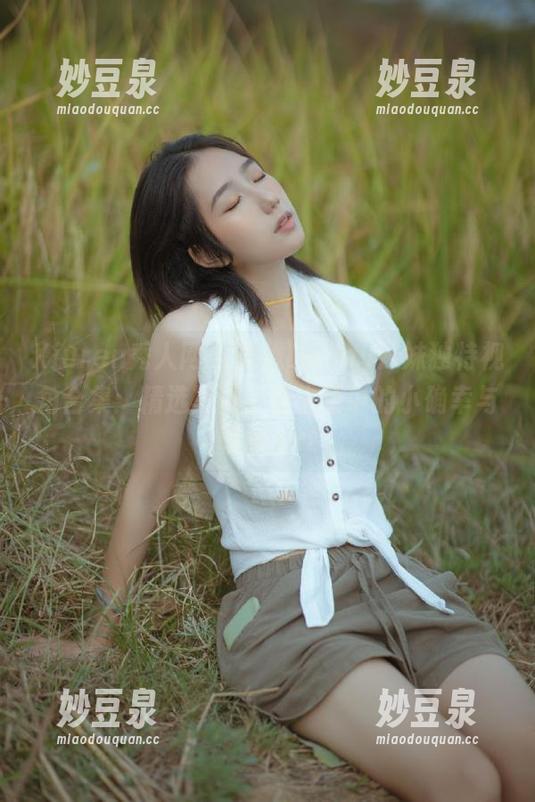Xiuren秀人网 - 浅浅Danny妹妹独特视角合集：精选写真记录生活中的小确幸与唯美.txt