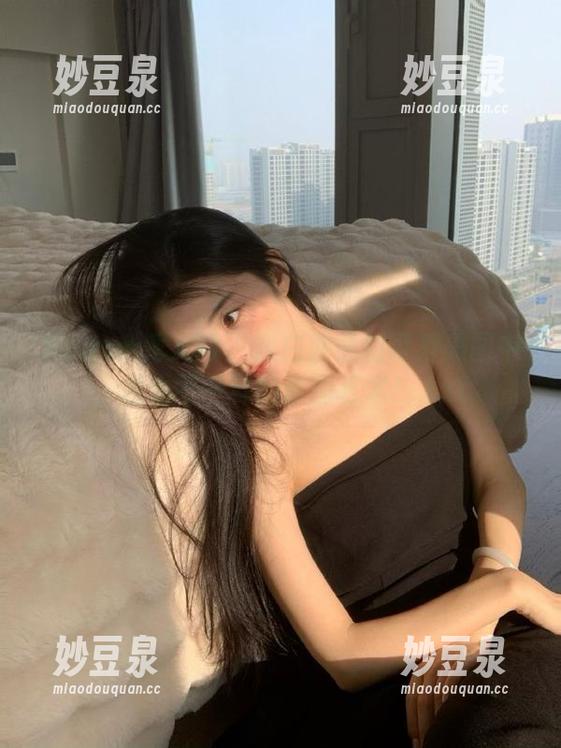 Xiuren秀人网 - 在白茹雪的可爱美图中，发现不一样的套图艺术！.txt