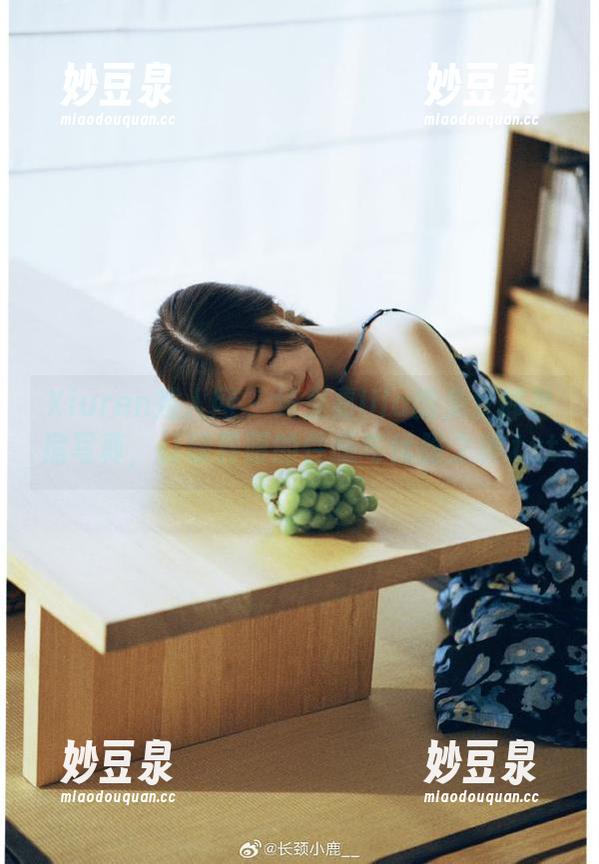 Xiuren秀人网 - 绮里嘉Ula的兔女郎私房写真，打破界限的性感与优雅之美.txt