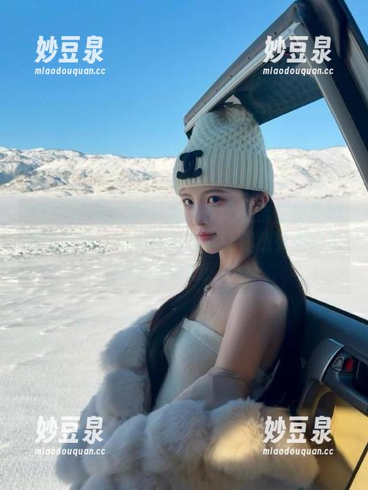 Xiuren秀人网 - 由风景尤美亲自拍摄的海边盛景，精彩图包分享让你感受到自然的无穷魅力！.txt