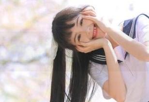 YouWu尤物馆 - 感受Seven小七妹妹的艺术魅力：分享她的精致美图和独特图包，尽在其中.txt