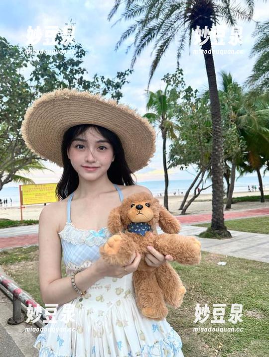 beautyleg - Aileen可爱风格私房写真合集，释放无尽的少女心.txt