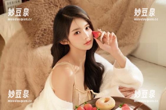beautyleg - Kaylar的校服摄影：一场视觉盛宴，尽在这一组图集的每个瞬间.txt
