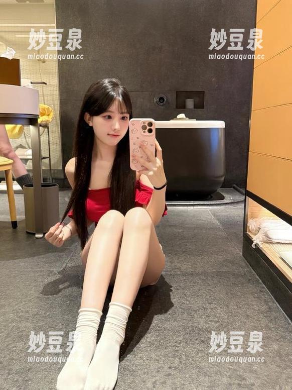 beautyleg-Miki beautyleg - Miki的夏天魅惑:文艺气息浓厚的美图图集,完美诠释她的独特风格.txt