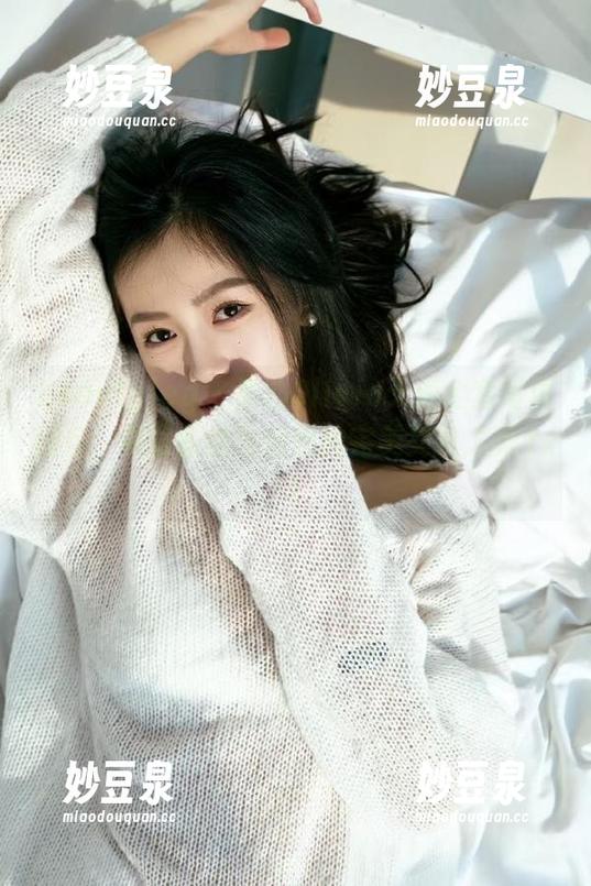 beautyleg - 倾心Olivia天使全套写真图包，领略甜美与优雅的完美交织之美.txt