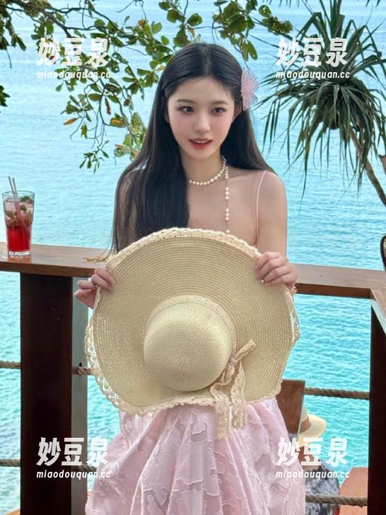 pans-小彤 pans - 小彤美腿写真全集,免费提供下载,快来收藏吧!.txt