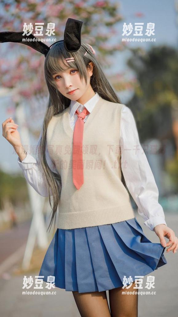 浪漫婚纱写真免费领取，下载一千只猫薄禾的美丽瞬间！.txt