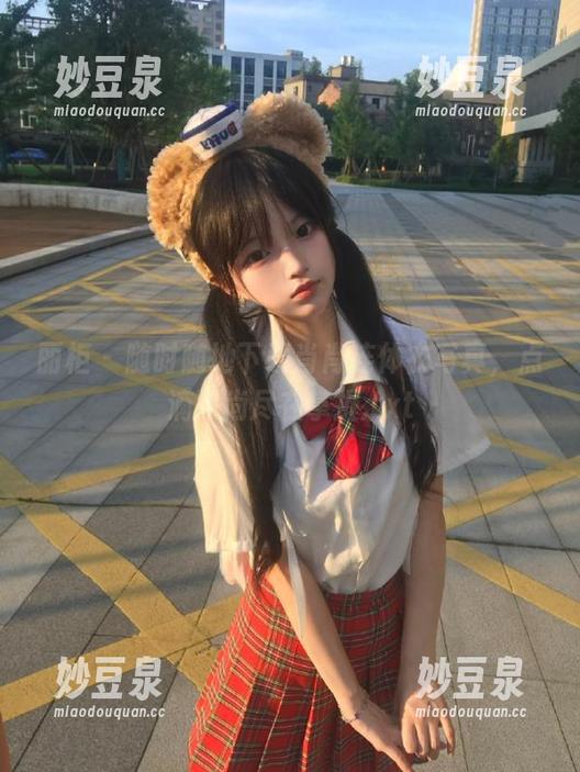 丽柜 - 随时随地下载肖肖连体衣写真，点滴时尚尽在掌握.txt