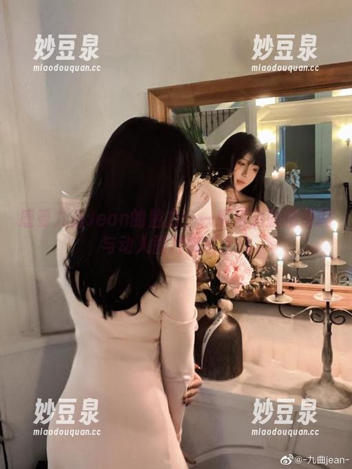 感受九曲Jean的魅力：一组精彩剧情原图与动人图片赏析.txt