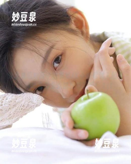 兔玩映画 分享兔玩映画中的黑丝JK小姐姐迷人图片,领略青春少女的独特风采!.txt