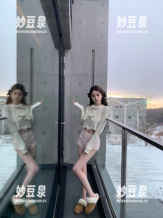 兔玩映画最新雷姆写真集上线，海量免费照片任你选，让你爱不释手！.txt