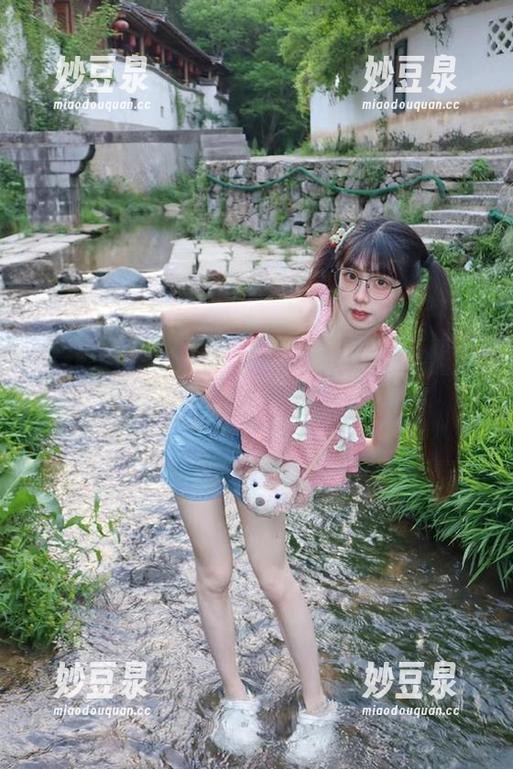 兔玩映画 兔玩映画全新图册:DVA穿搭死库水的甜蜜合集.txt