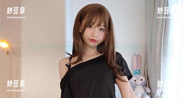 透过发条少女yoki的镜头：全新透明主题的cos图集盘点.txt