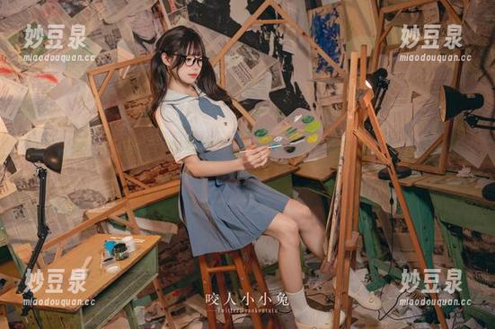 咬一口兔娘 迷人的咬一口兔娘长腿写真全集:每一张都是青春与活力的展现.txt