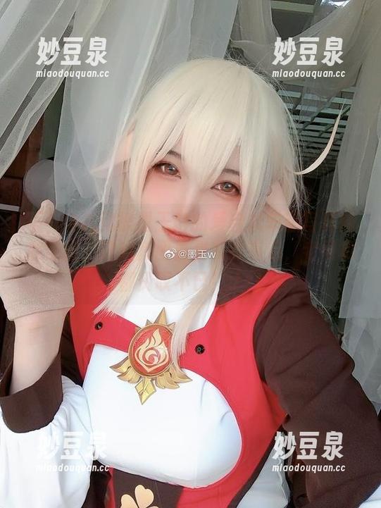 墨玉M 不一会儿就被墨玉M的爱宕机车服写真彻底征服,这组套图真是有笑有泪,老司机都赞叹不已!.txt