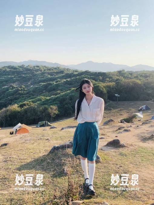 宋哈娜(송하나)护士写真最新更新！每一张都散发着温柔的力量！.txt