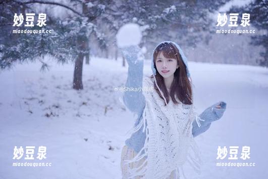 小鹿鹿shika写真全套曝光：爱宕两套，彻底颠覆你的审美观！.txt