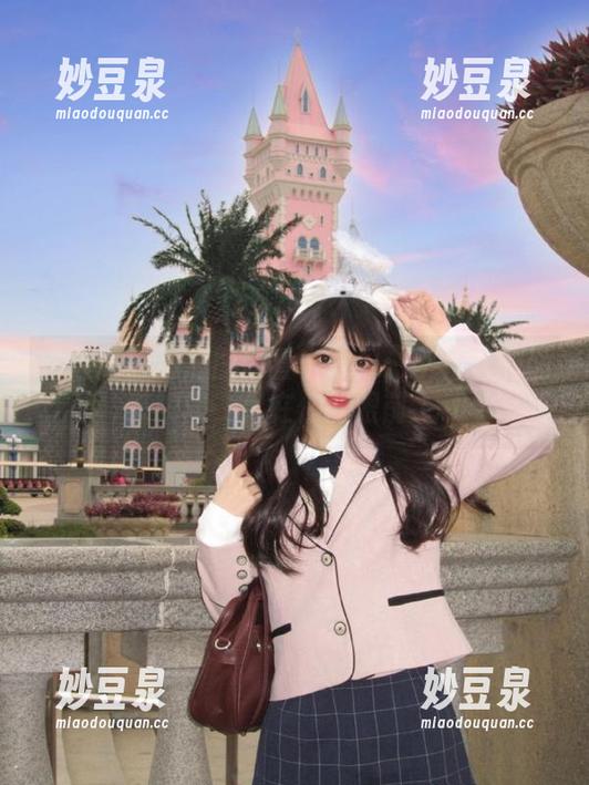 尤果网 - 高清图册直击心灵：于梓馨的油亮瞬间，尽在你的眼前.txt