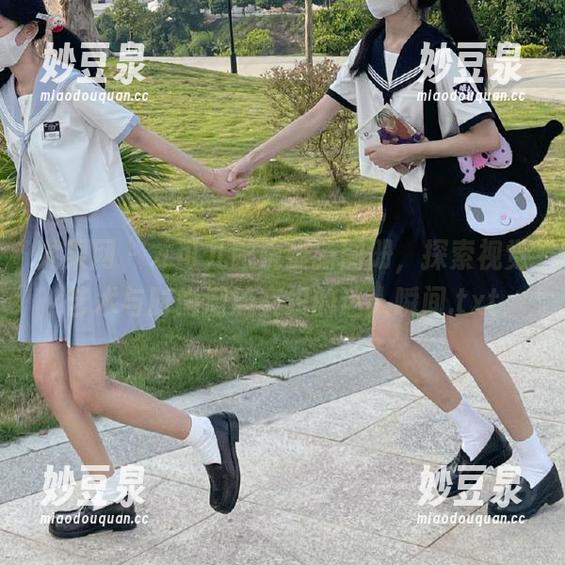 尤果网 - 才可儿眼镜最新图册，探索视觉艺术与时尚潮流交织的迷人瞬间.txt