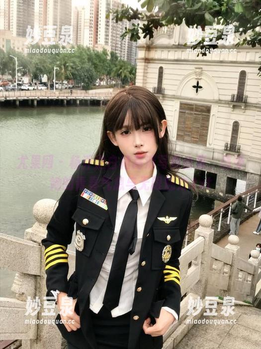 尤果网 - 杨乔之白裙高清写真合集，感受她的青春气息与无限魅力.txt