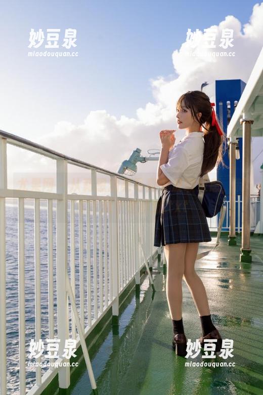 尤果网-莉恩 尤果网 - 从莉恩油亮写真中汲取灵感,制作专属个性壁纸.txt