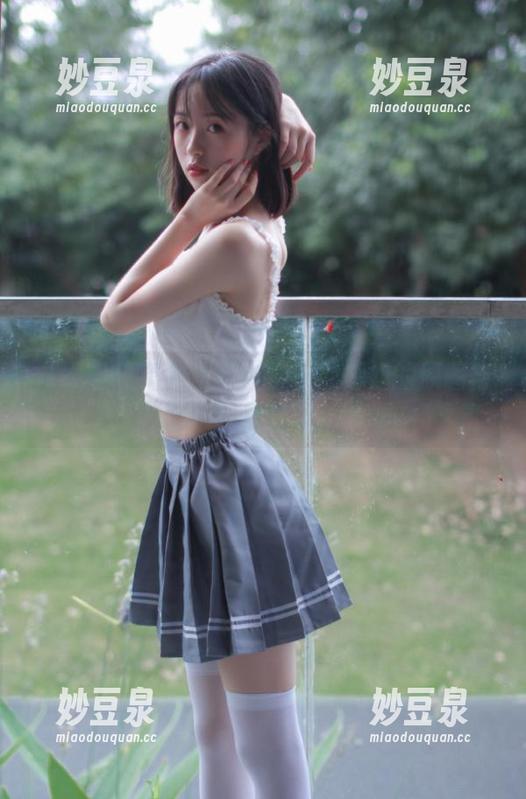 尤果网-金子熙 尤果网 - 精致优雅!金子熙御姐的原图与动人图片呈现.txt