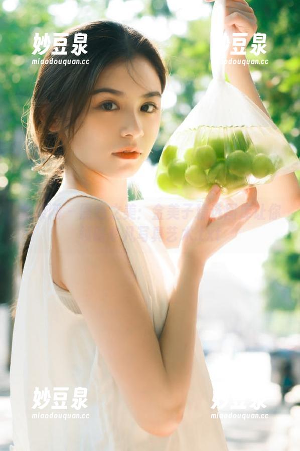 尤果网 - 黑色之美：金美子精选图库让你领略非凡写真艺术.txt