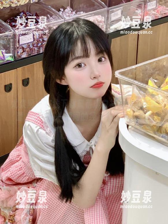 尤果网-黛蓓琪 尤果网 - 在线下载黛蓓琪白衬衫的写真资源,记录每一瞬间的经典与优雅!.txt