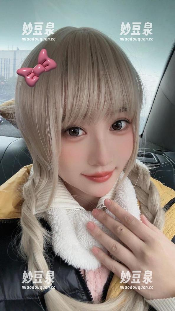 年年Nnian厨娘全套写真，细腻描绘她的味蕾与时光.txt