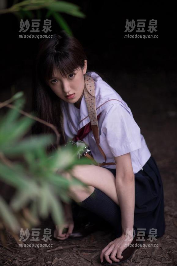 御女郎 - 梦幻邝凯欣bbbbaby少女写真，高清图库传递青春的活力与梦想.txt