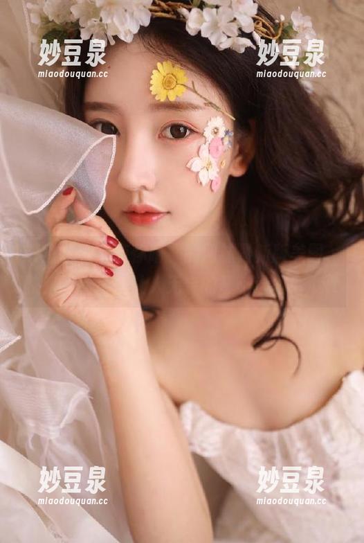 微密圈 - “有你喵”的网袜最新版美图，快来看看那些让人无奈的奇葩造型！.txt