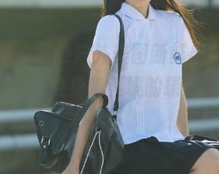 梦丝女神 - 灵唯户外美图新鲜出炉，获取最新下载，感受身临其境的摄影魅力！.txt